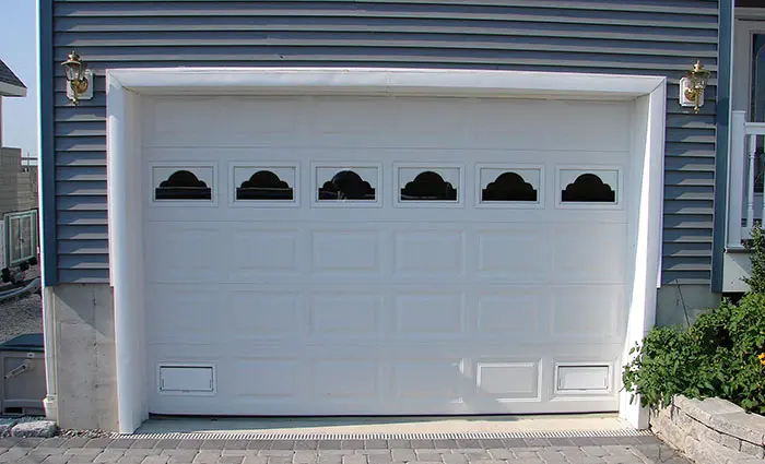 Polonya'daki Garaj Kapısı Şirketleri Polonya'daki Garaj Kapısı Şirketleri