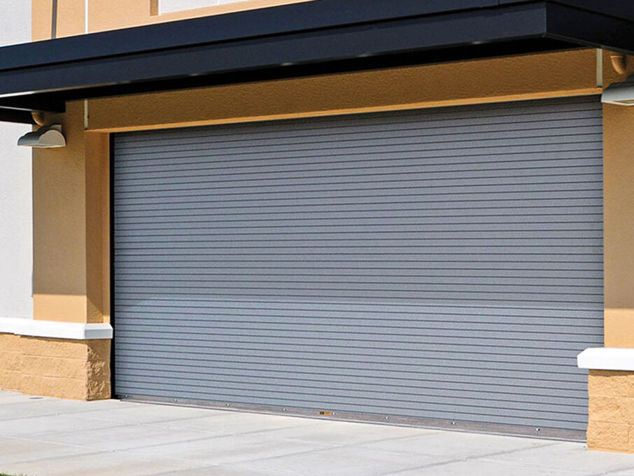 Puerta enrollable de alta resistencia